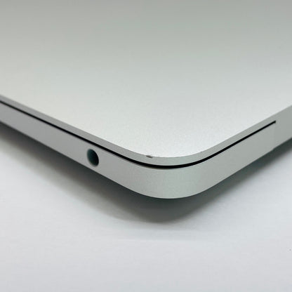 バッテリー最大容量100％ Apple MacBook Air M1 2020 8C CPU/7C GPU 8GB 256GB MGN93J/A C3888 80サイズ発送