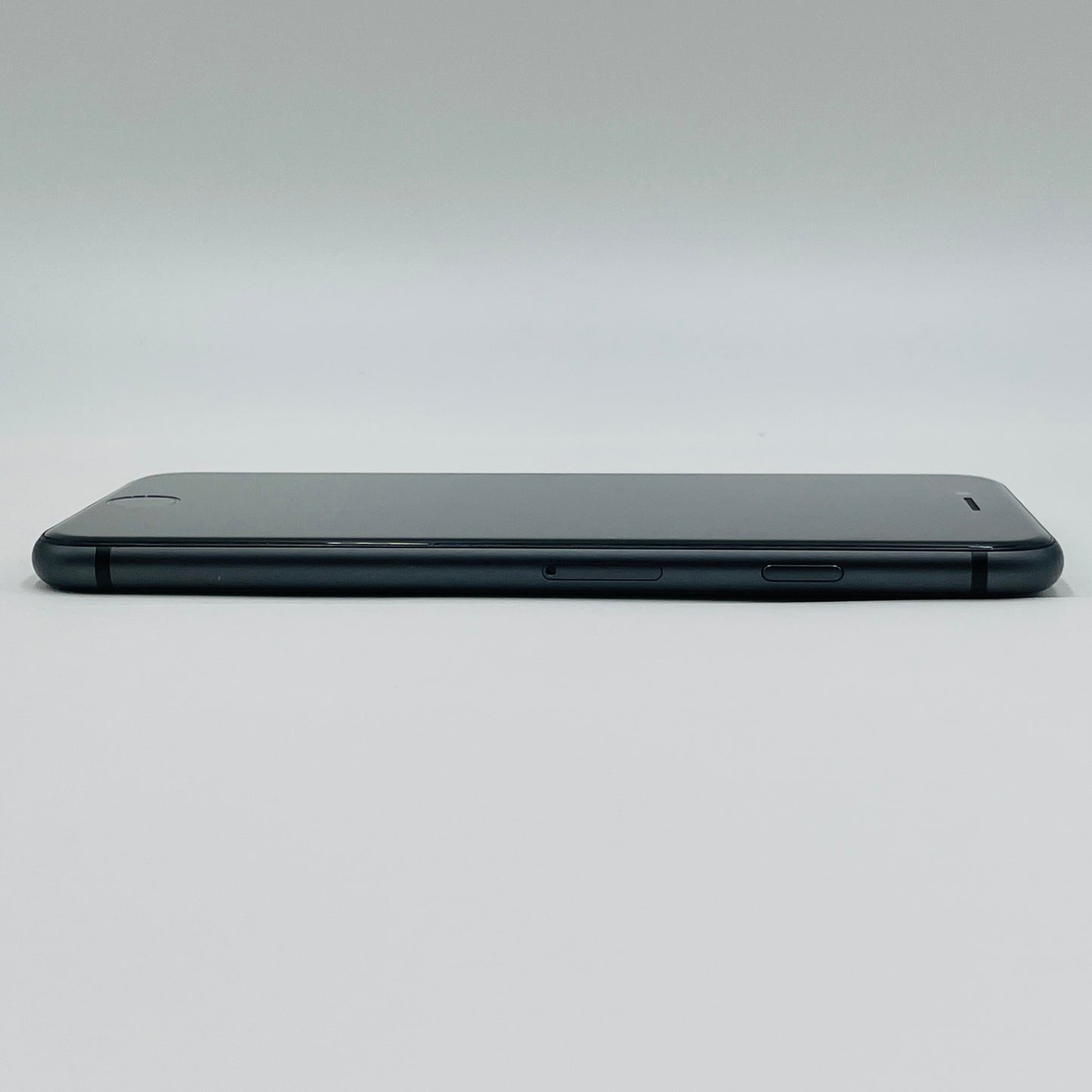 Apple iPhone 8 MQ842J/A 256GB スペースグレイ SIMフリー バッテリー最大容量72%【C4649-C】