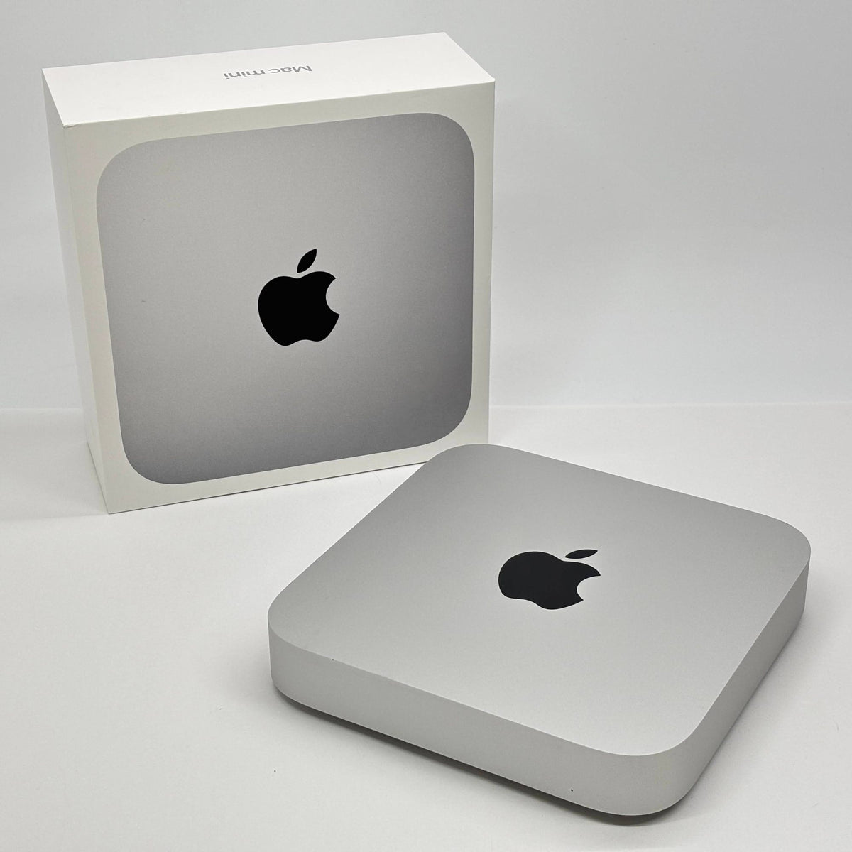 Apple Mac mini M1 16GB 256GB (8コアCPU 8コアGPU) シルバー【C9003-60】
