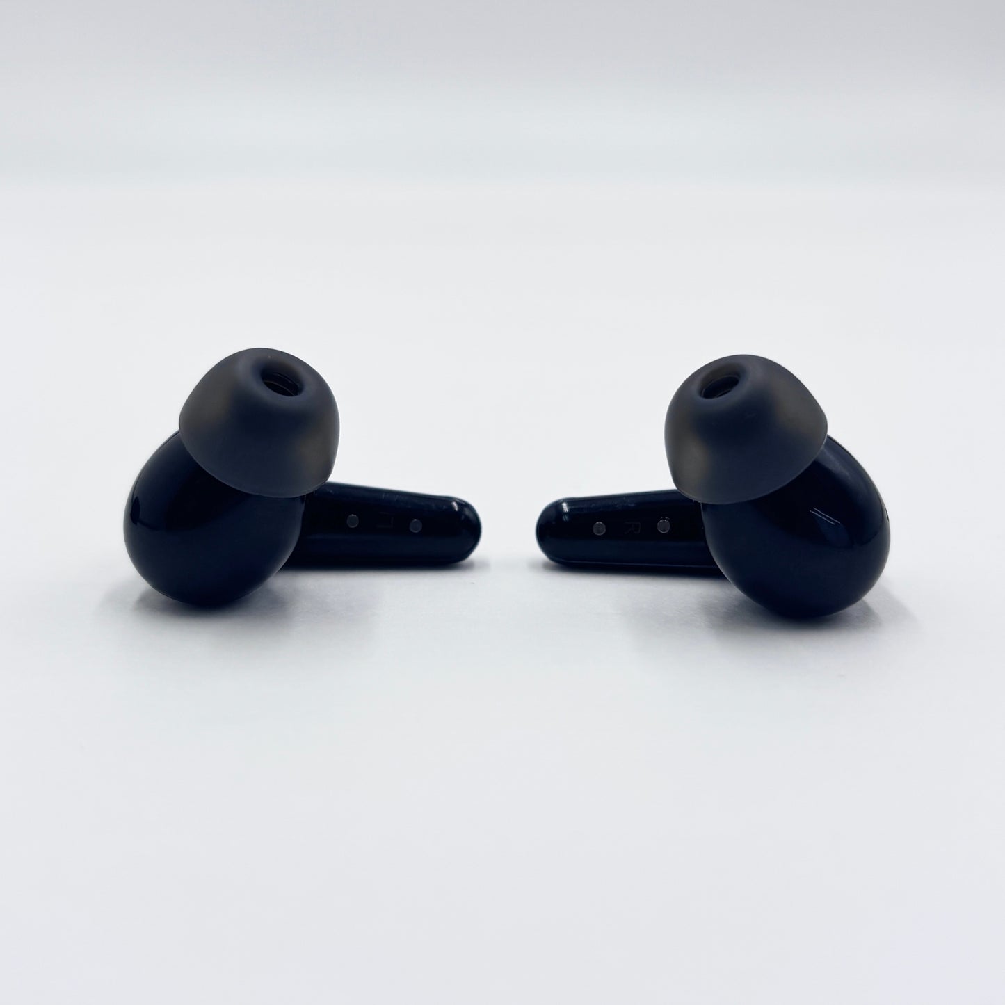 美品 Anker アンカー ワイヤレス イヤホン Soundcore Liberty4 Pro A3954 ミッドナイトブラック【C5945-C】