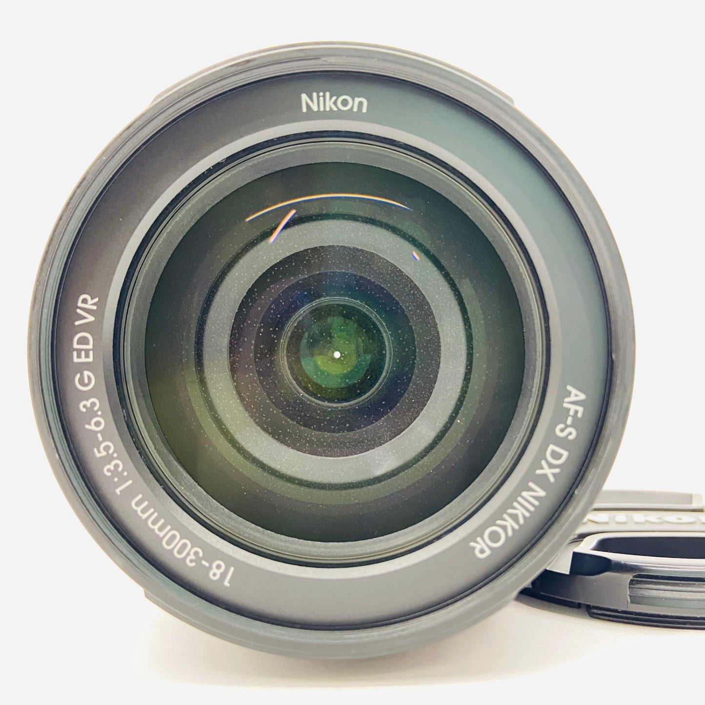Nikon  AF-S DX NIKKOR 18-300mm F3.5-6.3G ED VR 【C4863-80】