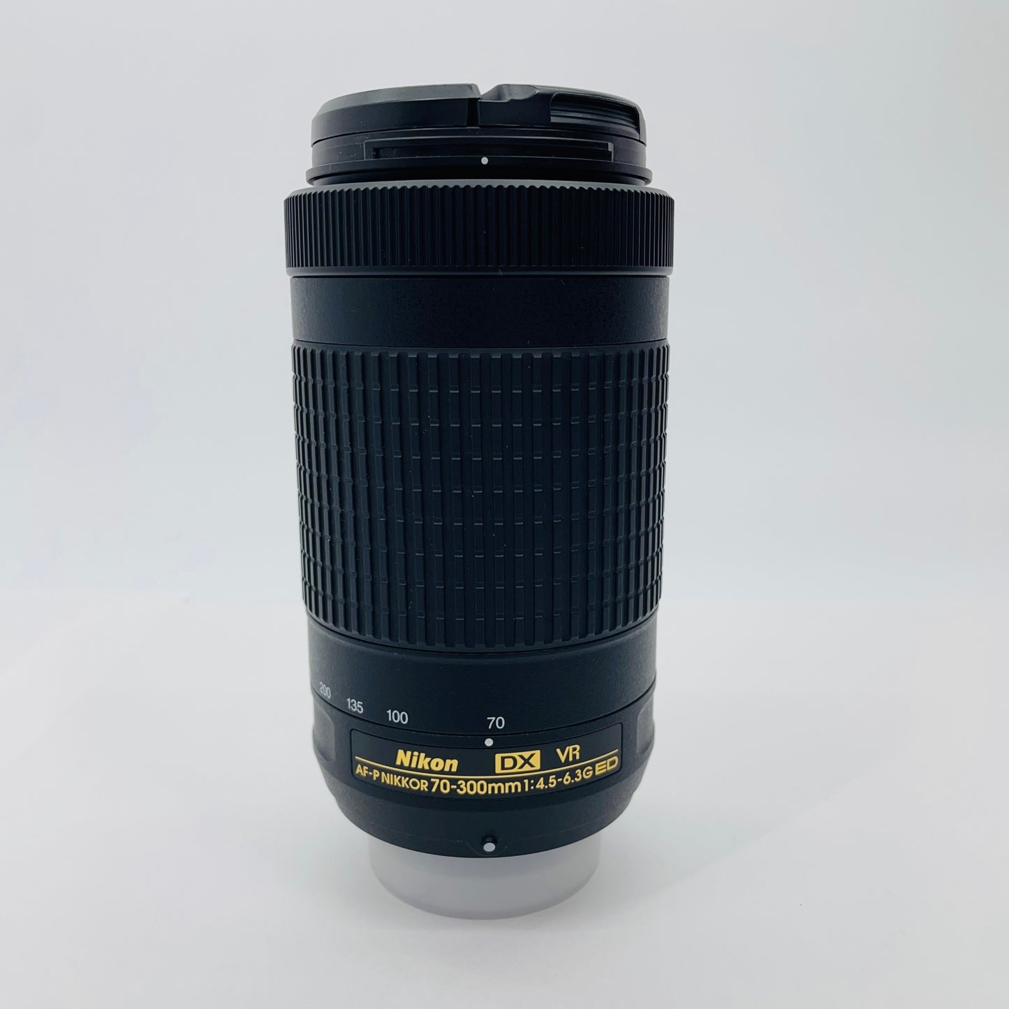Nikon D5600 18-55mm & 70-300mm　ダブルズームキット 【C4726-60】