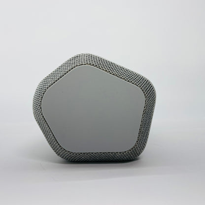 美品 SONY SRS-XE300 GRAY ワイヤレスポータブルスピーカー Bluetooth対応【C4089-80】