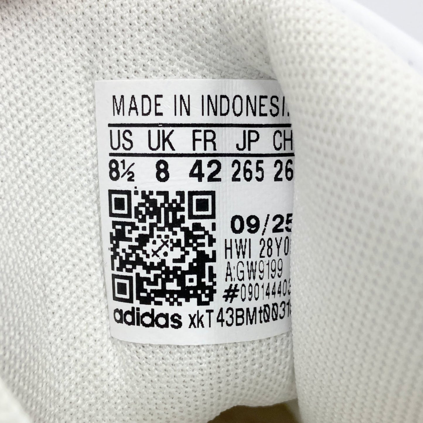 未使用 adidas グランドコート 2.0 シューズ GRAND COURT 2.0 SHOES GW9199	サイズ:26.5cm【C6310-100】