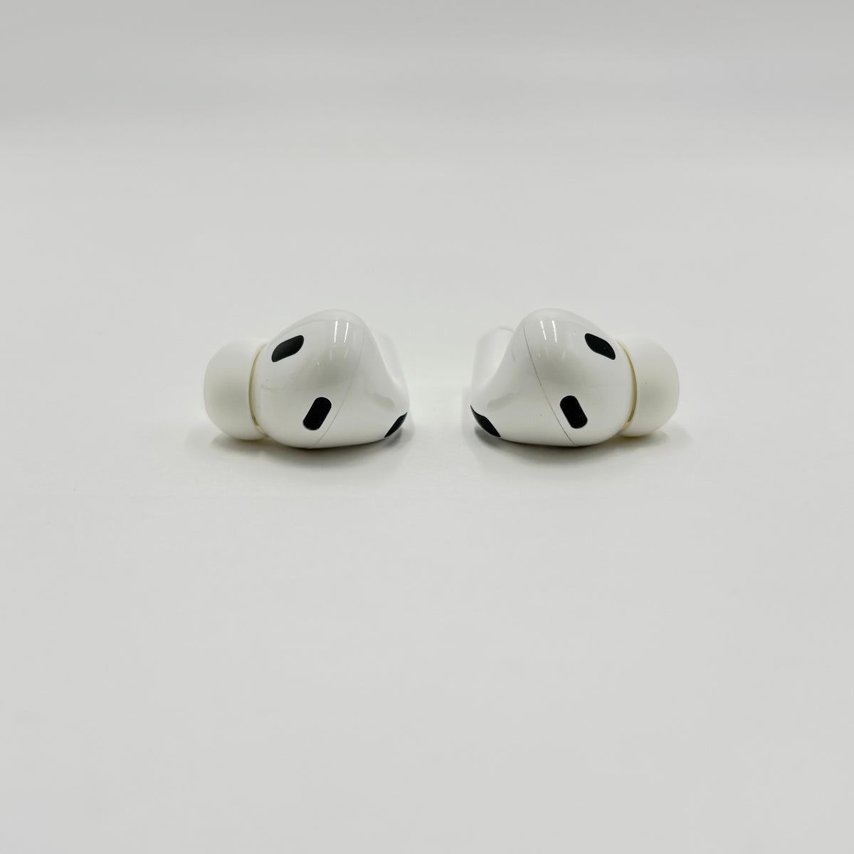 AirPods Pro 第2世代 Lightning ワイヤレスイヤホン Apple【C9185-C】