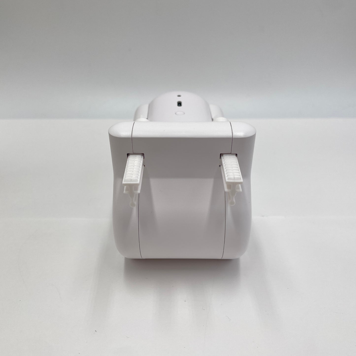 未使用 SwitchBot カーテン ポールタイプ スイッチボット W0701600-GH-RW(ホワイト) 【C5796-60】