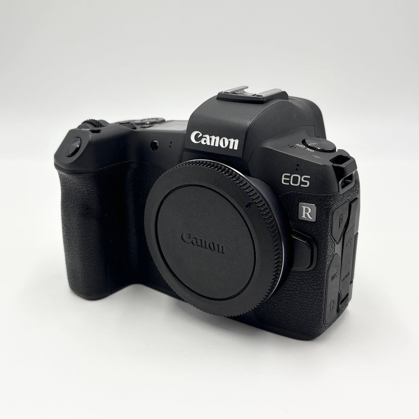 美品 Canon EOS R ボディ DS126721 ミラーレス一眼【C5730-60】