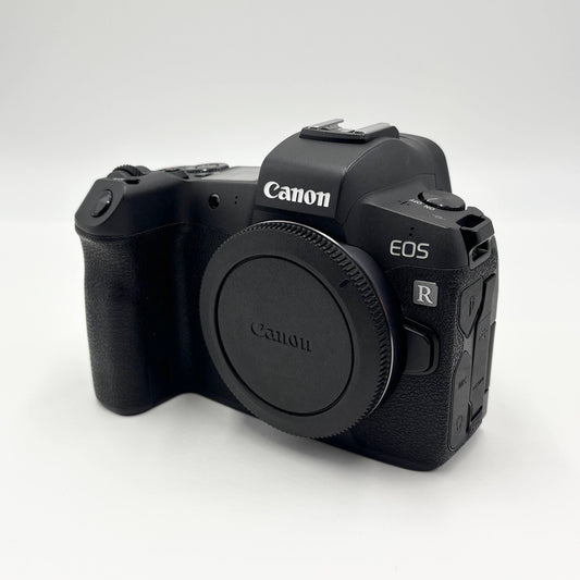 美品 Canon EOS R ボディ DS126721 ミラーレス一眼【C5730-60】