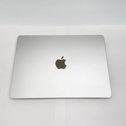美品 MacBook Air 13インチ (Early 2025) Apple M4 10コア/16GB/SSD 256GB シルバー MW0W3J/A 【C6233−80】