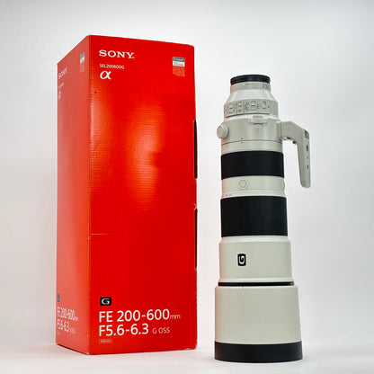 美品 SONY FE 200-600mm F5.6-6.3 G OSS SEL200600G【C8485-100】