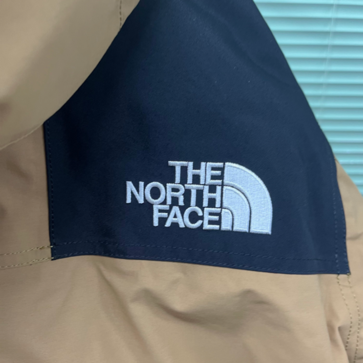 THE NORTH FACE ノースフェイス マウンテンダウンジャケット ND91930 サイズ:M【C5568】