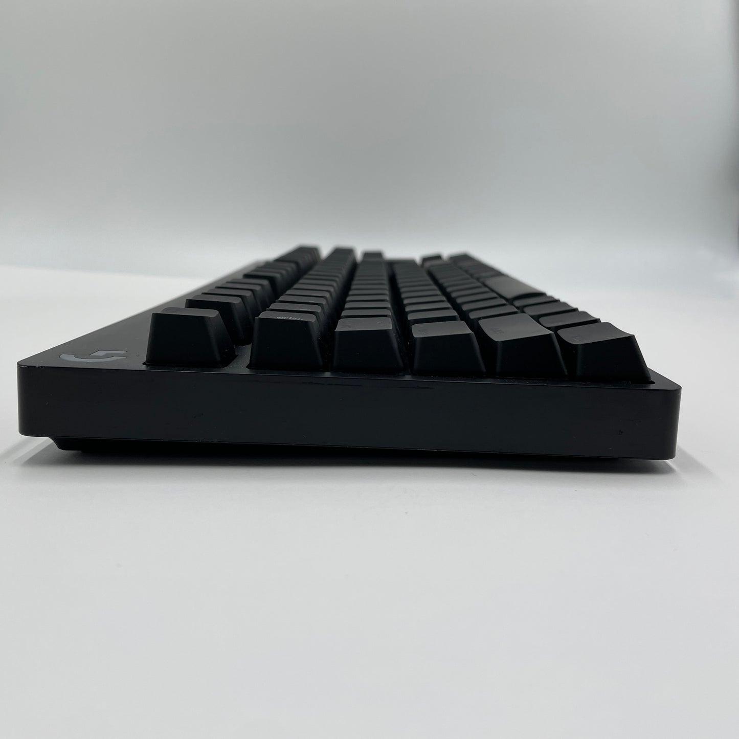 キーボード　Logicool-PRO TENKEYLESS GAMING KEYBOARD	【C4228-80】