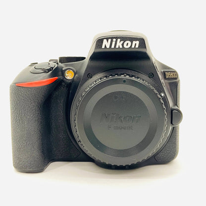 美品 NIKON D5600 ボディ デジタル一眼レフカメラ 【C4860-100】