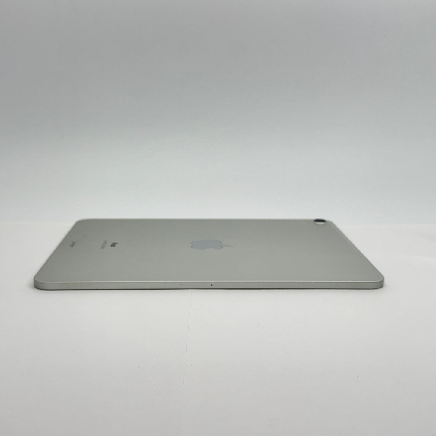 iPad Pro 11インチ Wi-Fi 256GB シルバー MTXR2J/A 【C7416-60】