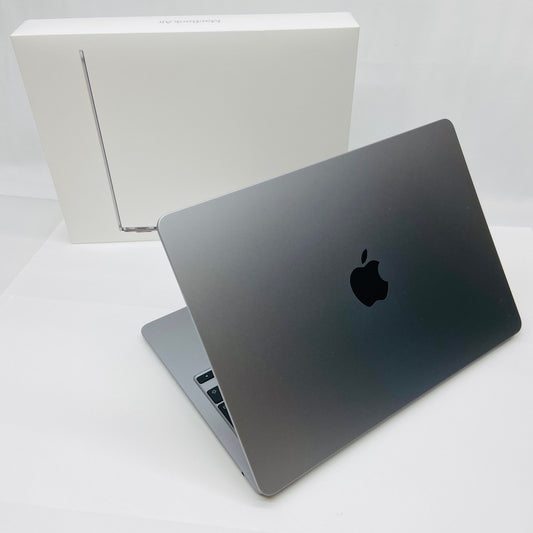 バッテリー最大容量100% Apple MacBook Air M2 13.6インチ スペースグレー 8GB SSD256GB MLXW3J/A 充放電回数18回 付属品完備 C3877 80サイズ発送