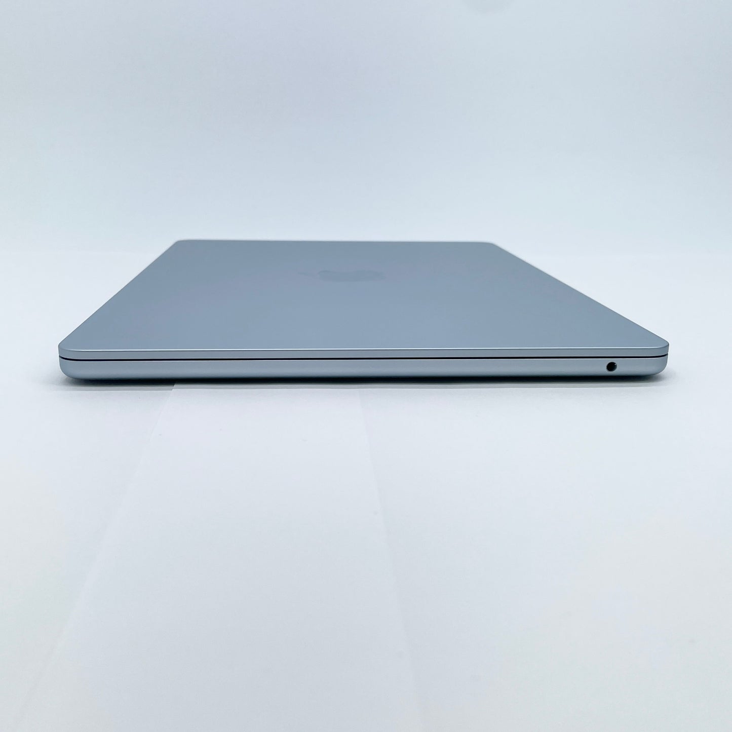 美品 Apple MacBook Air 13インチ M4 2025 16GB 256GB スカイブルー MC6T4J/A バッテリー最大容量100%【C8391-80】