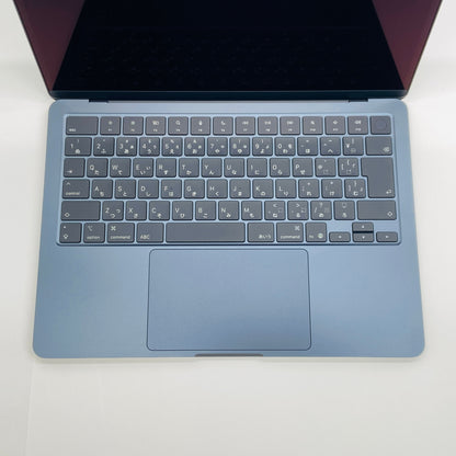 美品 MacBook Air 13インチ M5 10コアCPU 10コアGPU 16GB 512GB ミッドナイト バッテリー最大容量100%【C7795-80】
