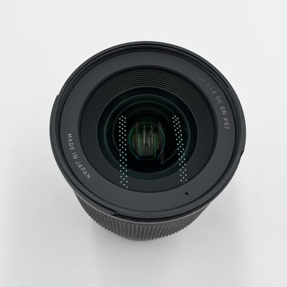 美品 シグマ SIGMA 16mm F1.4 DC DN Contemporary カメラレンズ ソニーEマウント 【C5975-60】