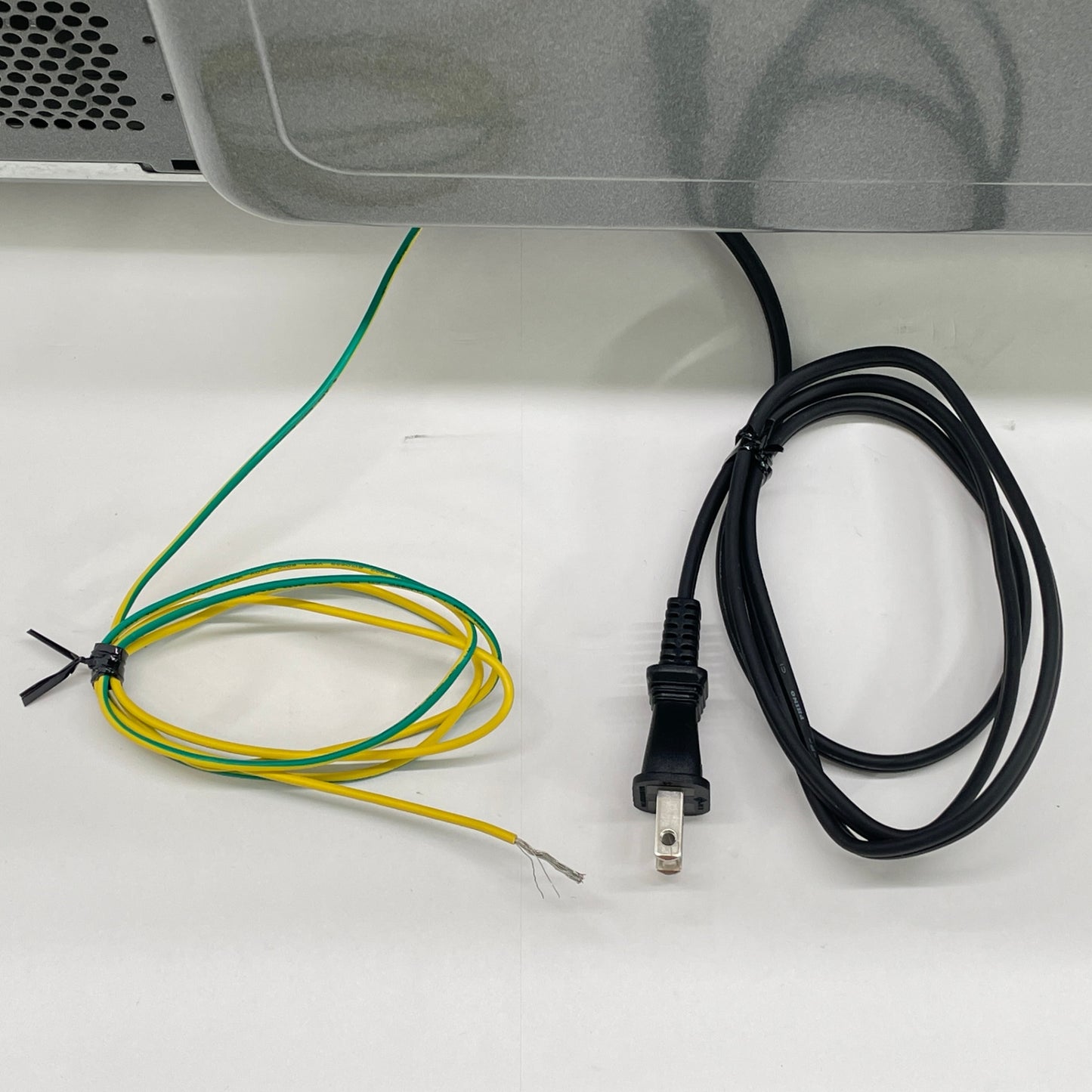 Panasonic 電子レンジ NE-FL1A-W 2023年製【C6744-140】