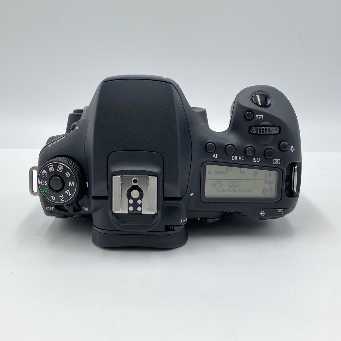 美品 キャノン Canon EOS 90D EF-S 18-135 IS USM レンズキット 【C4231-100】