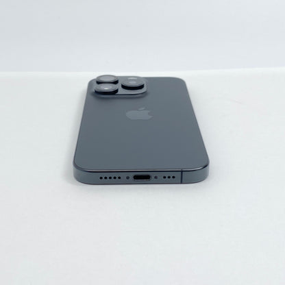 iPhone 15 Pro 1TB SIMフリー版 MTUQ3J/A ブラックチタニウム 充放電回数609回 バッテリー最大容量85% 箱のみ付属【C7098-C】