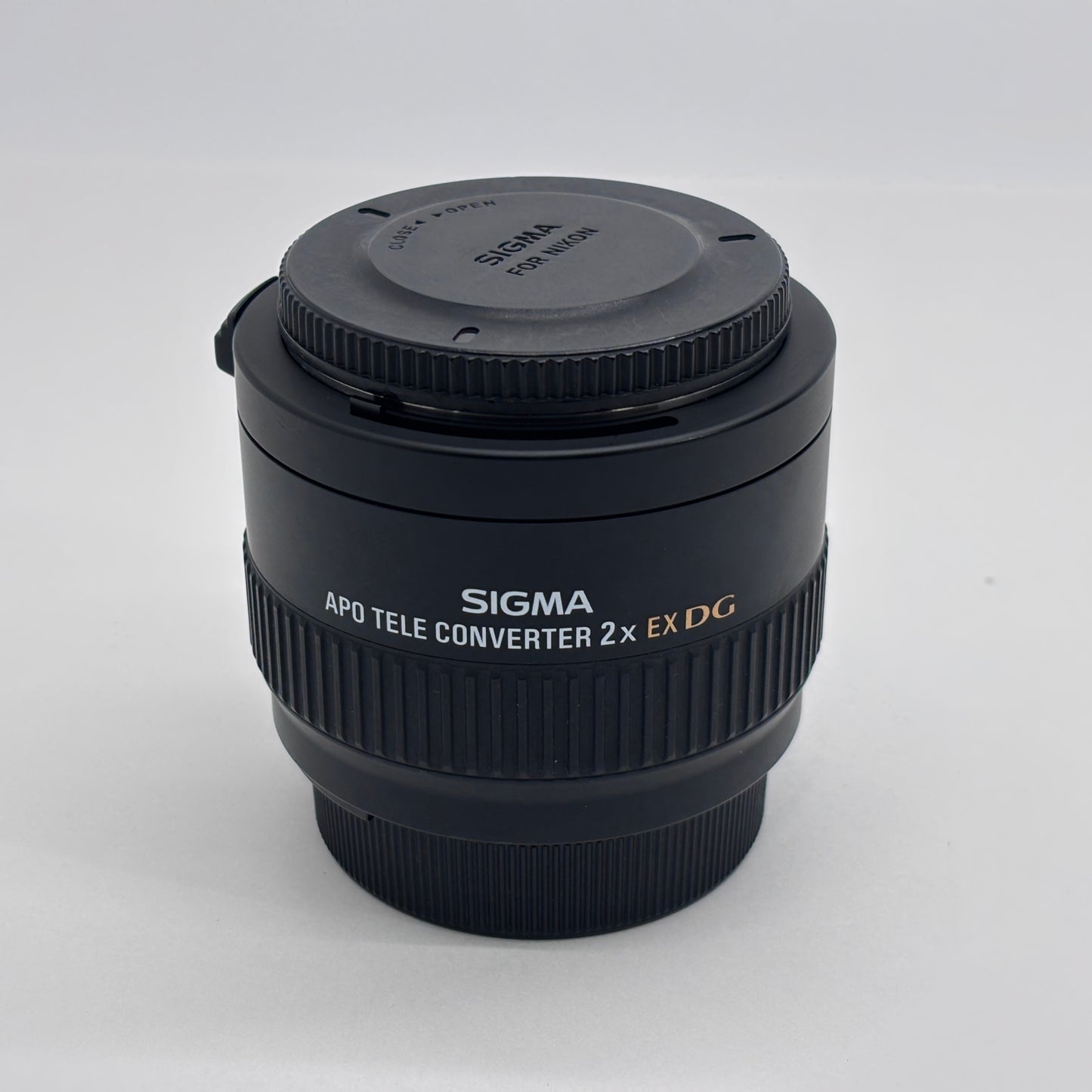 SIGMA APO TELE CONVERTER 2x EX DG【C8144-60】