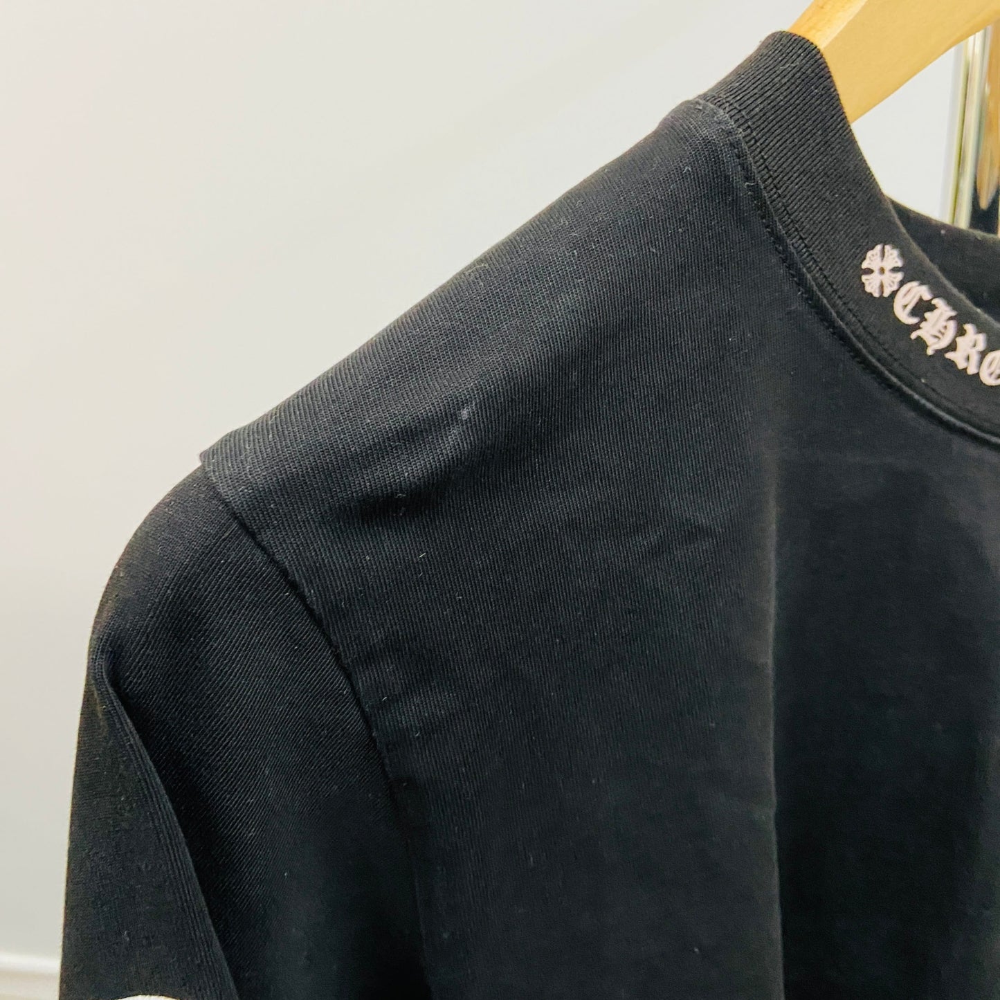 CHROME HEARTS 　クロムハーツ　オールドイングリッシュ　 長袖　Tシャツ　【C2602】