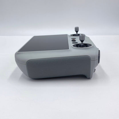 DJI Mini 3 Fly More Combo Plus M16303 DJI RC付属バッテリー6個付き【C4386-100】