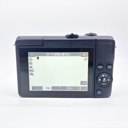 美品 Canon EOS M100  ダブルズームキット ミラーレス一眼【C7503-60】