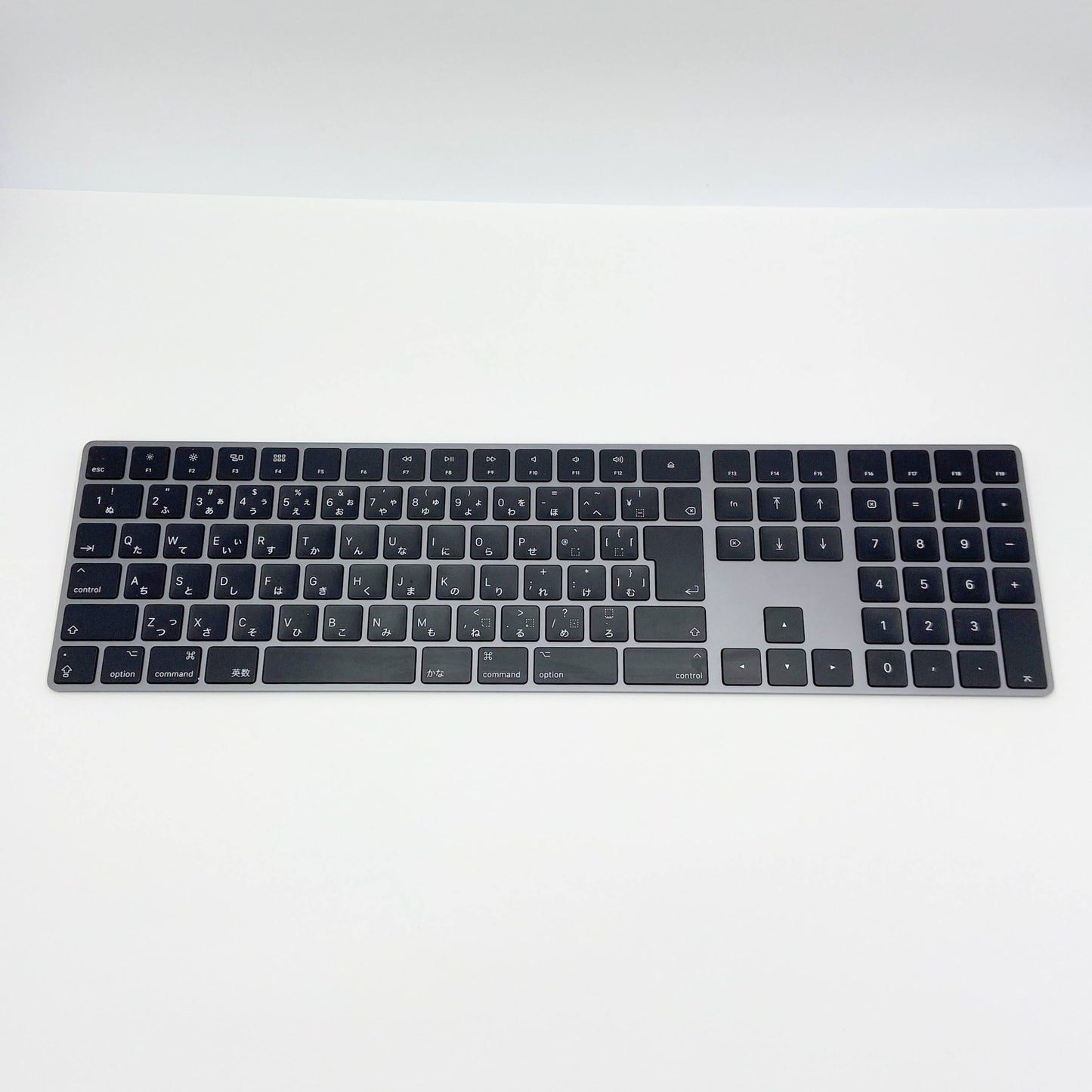 美品 Apple Magic Keyboard テンキー付き (JIS) A1843 スペースグレー【C6095-80】