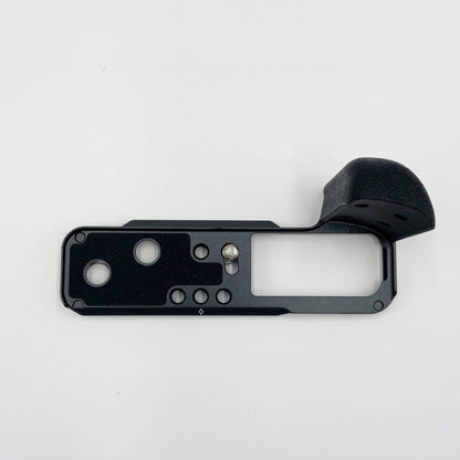 美品 SmallRig ハンドグリップ  4556B X100Ⅵ X100Ⅴ用【C5773-60】