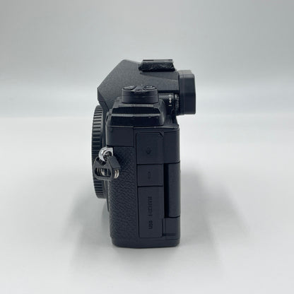 OLYMPUS OM-D E-M5 Mark III 14-150mm II レンズキット 【C4574-80】