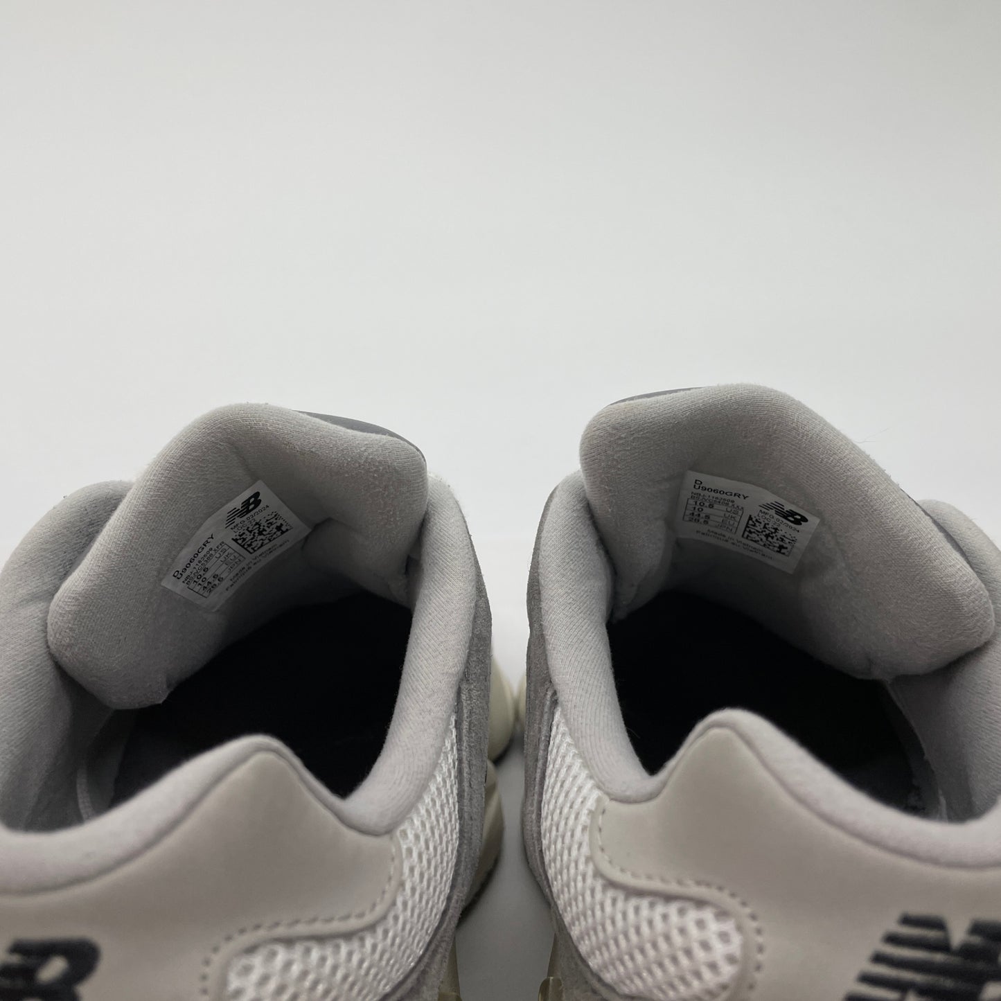 New Balance  ニューバランス 9060 グレー サイズ:28.5cm	【C4887-80】