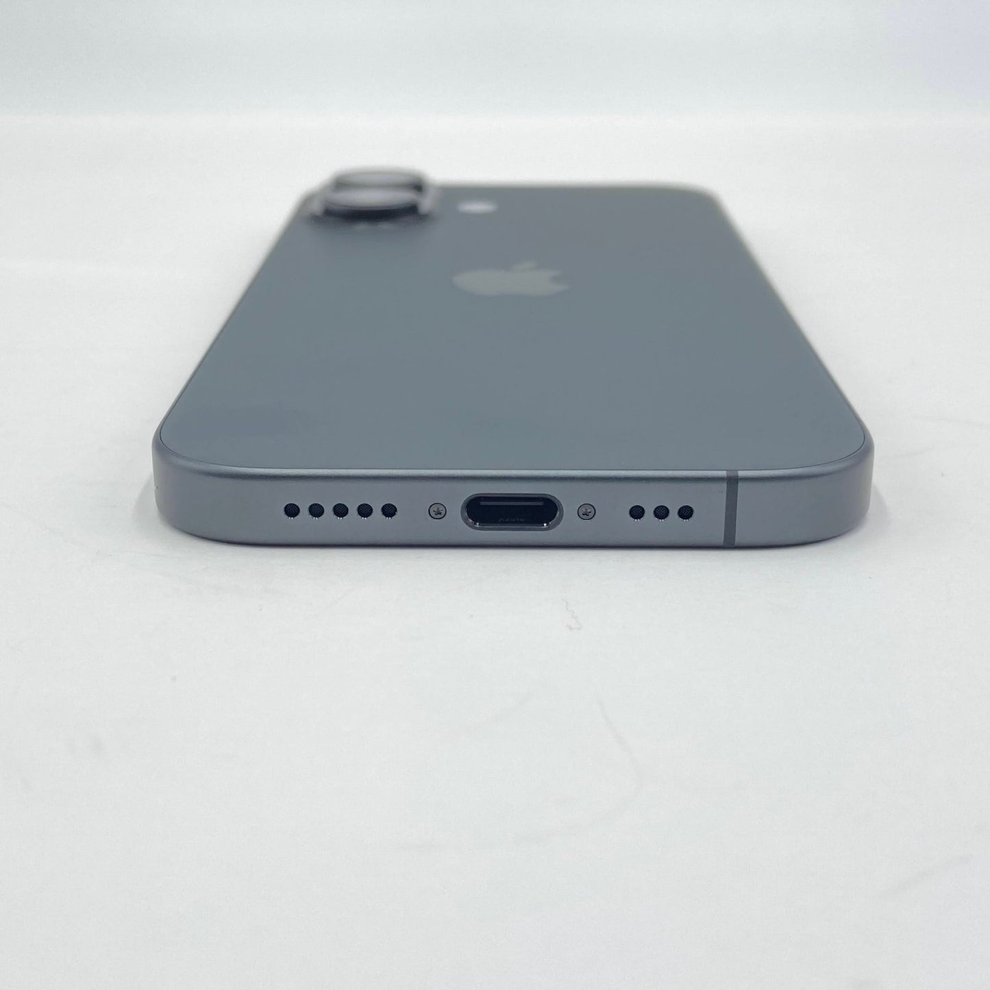 未使用品 Apple iPhone 17 512GB ブラック SIMフリー MG6D4J/A バッテリー最大容量100%  充放電回数0回 【C5189-C】