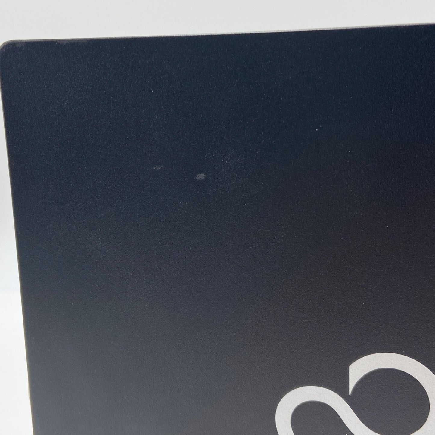 ESPRIMO Q558/B i5 9500T 8GB SSD256GB Windows11 Pro	【C5637-60】