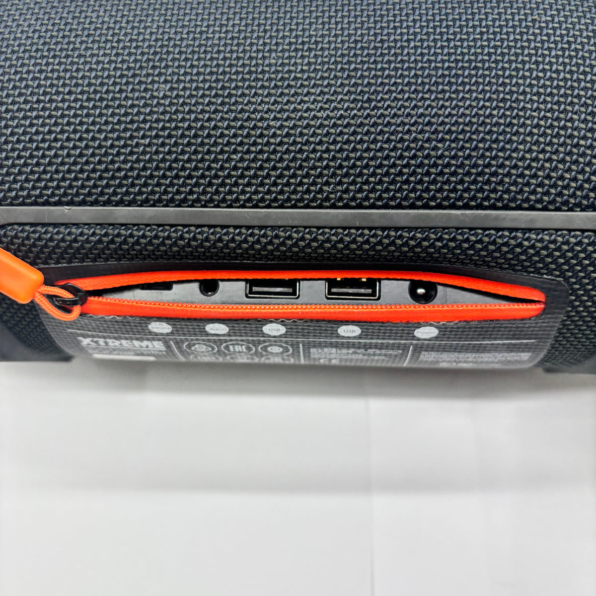 JBL XTREME Bluetooth ポータブル ワイヤレススピーカー ブラック【C9518-80】