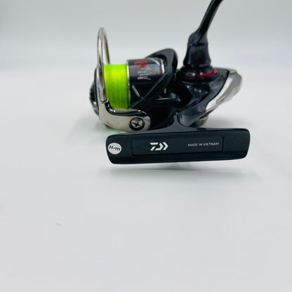 DAIWA ダイワ 月下美人 XLT2000S-P【C4190-60】