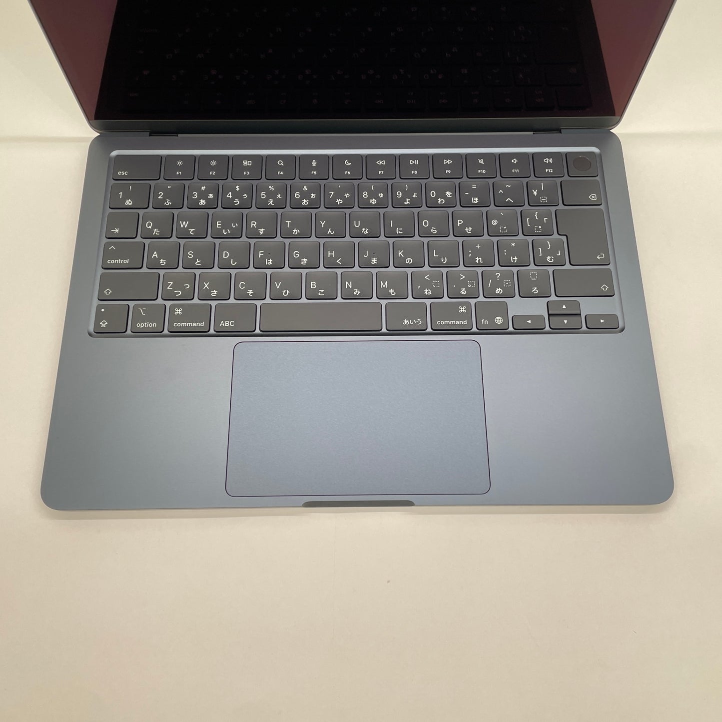 新品同様 美品 Apple MacBook Air 13インチ  M4 24GB 512GB ミッドナイト充放電回数3回 バッテリー最大容量100% 【C6444-80】