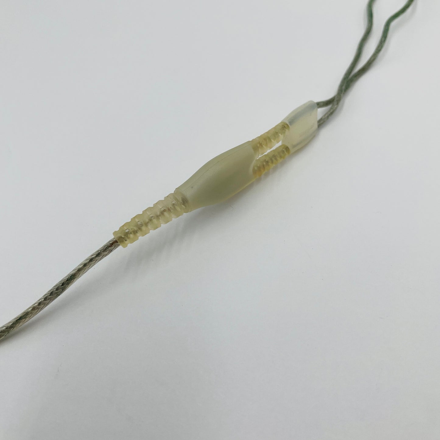 イヤホン SHURE SE215 カナル型【C4230-N】