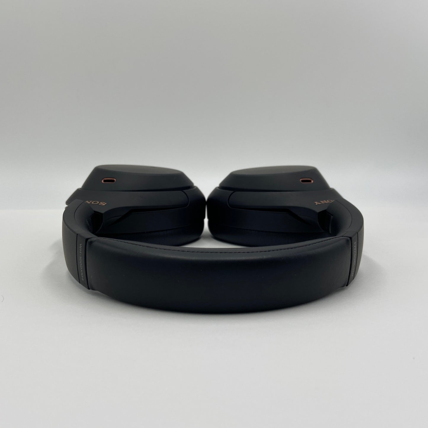 美品 SONY WH-1000XM4 ワイヤレスノイズキャンセリングステレオヘッドセット【C5198-60】