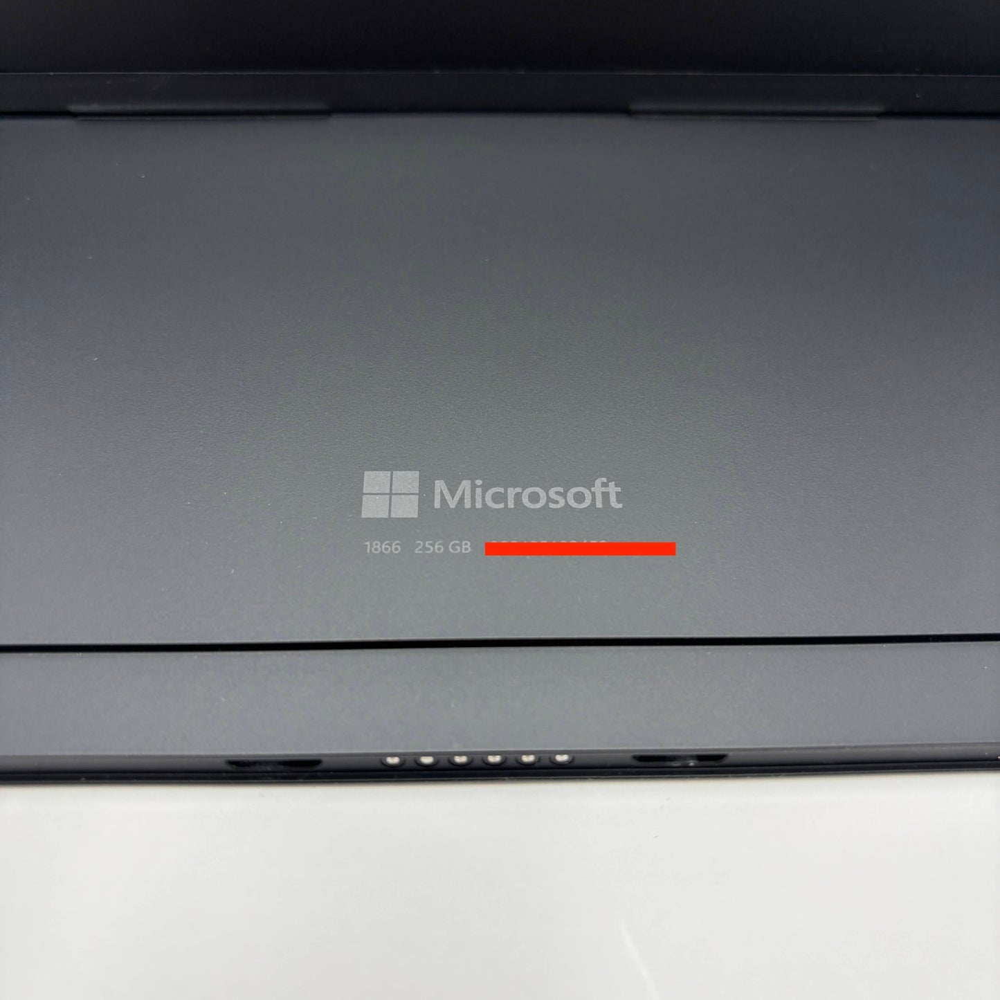 美品 Surface Pro 7 Model：1866 i5-1035G4 8GB SSD256GB Windows11Home バッテリー最大容量92%【C4845-60】
