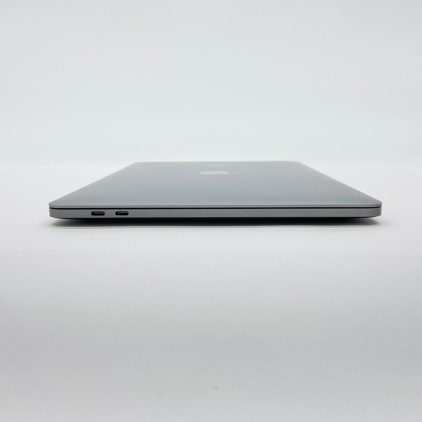 MacBook Pro 13インチ 2020 A2251 Core i7 2.3GHz 16GB SSD512GB 【C4263-80】