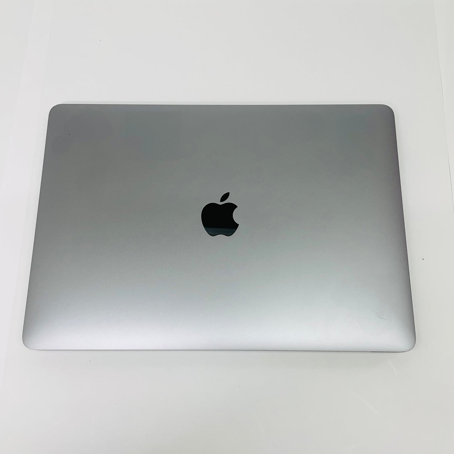 Apple MacBook Pro 2022 13インチ M2 16GB 1TB バッテリー最大容量96%【C4394-80】