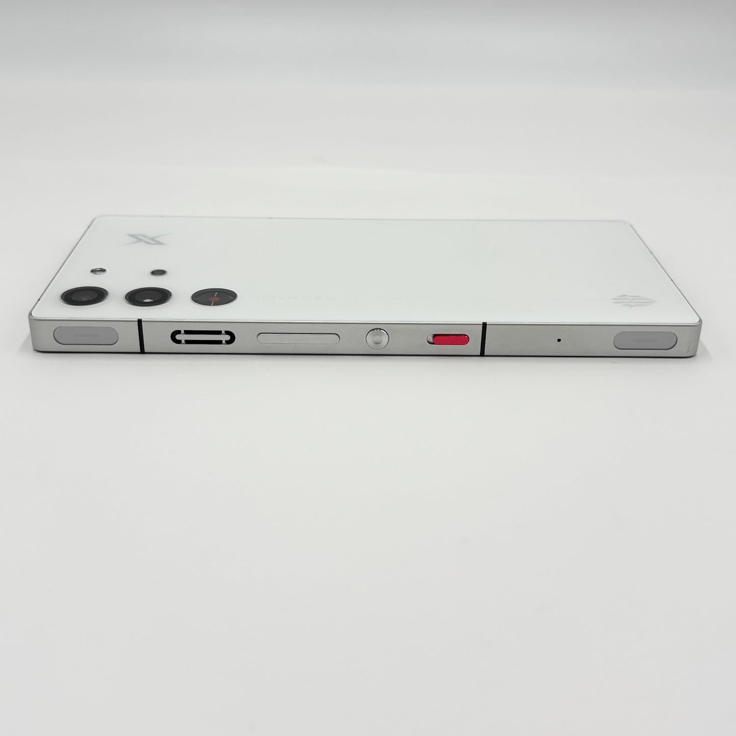 美品 REDMAGIC 10 Pro 12GB＋256GB NX789J　【C6065-60】