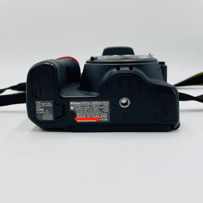 Nikon D5600 AF-P 18-55mm VR レンズキット【C4044-60】