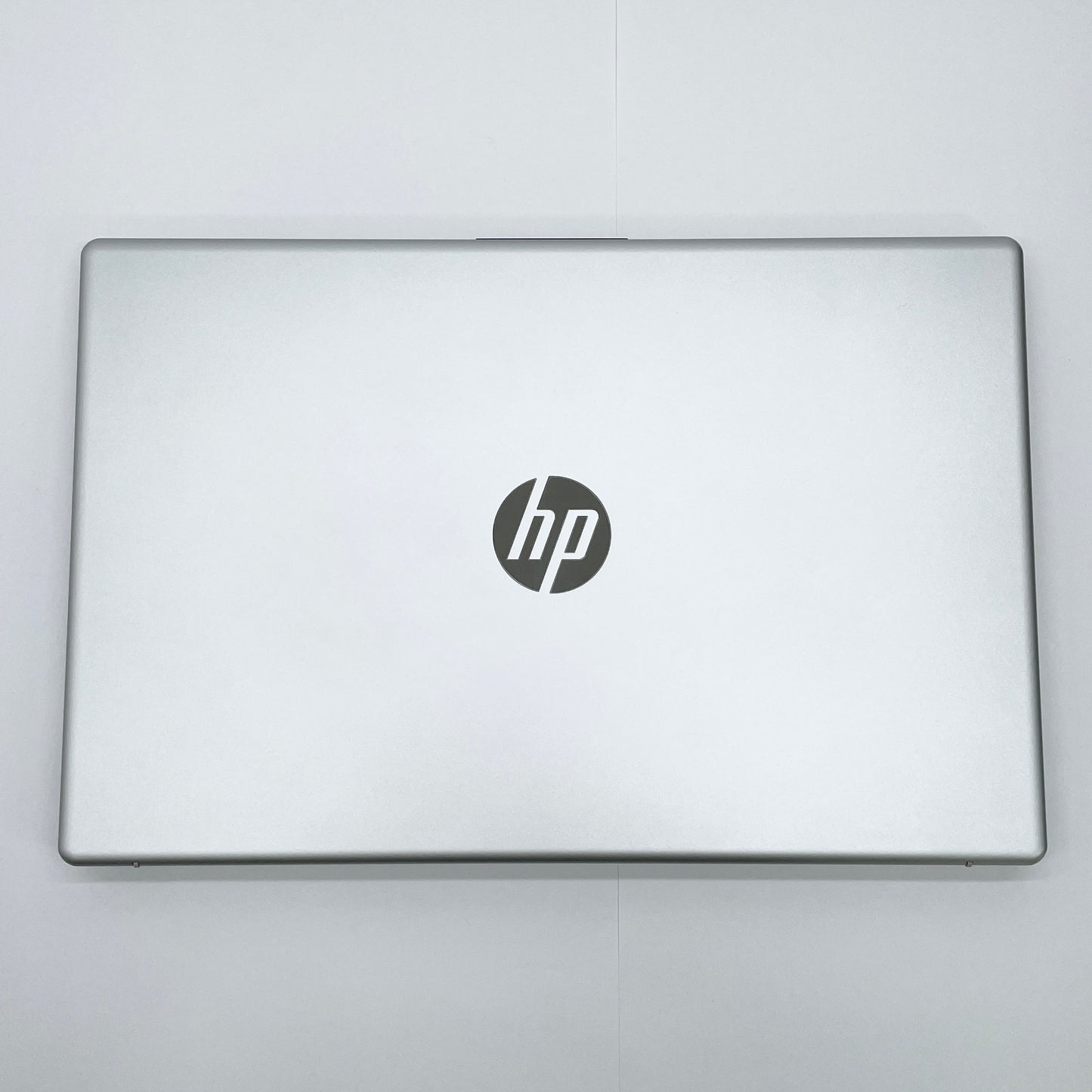 美品 HP Laptop 15-fd0226TU ノートPC Core i5-1334U 8GB SSD 256GB Windows11Home 15.6インチ FHD バッテリー最大容量94% 【C6460-100】