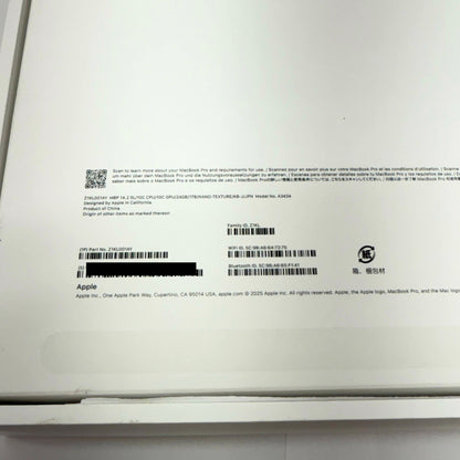 新品同様 美品 Apple MacBookPro 14インチ M5 10コアCPU 10コアGPU  24GB 1TB Nano-textureガラス搭載 シルバー 限定保証 有効期限：2026年10月27日【C5327-80】