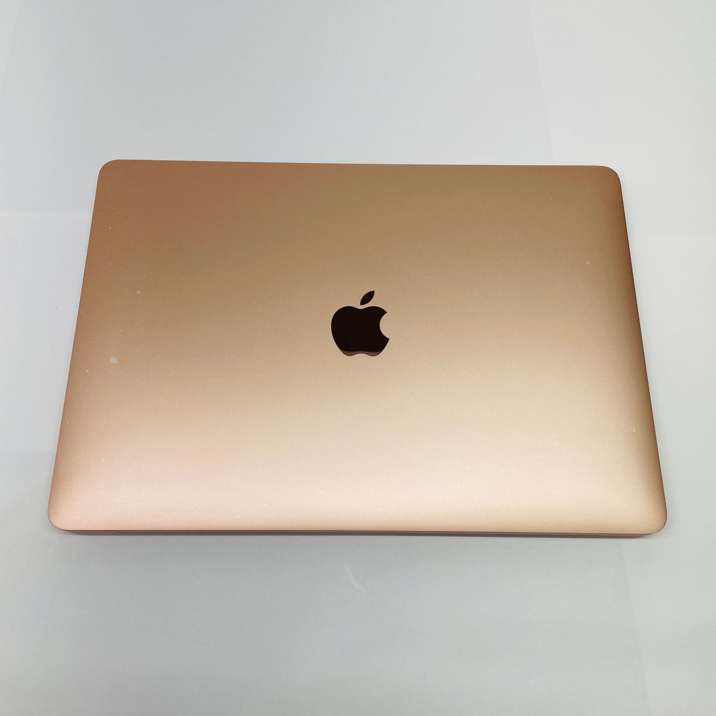 Apple MacBook Air (Retina, 13インチ, 2019) 1.6GHz Core i5  8GB SSD 128GB ゴールド MVFM2J/A 【C4223-80】