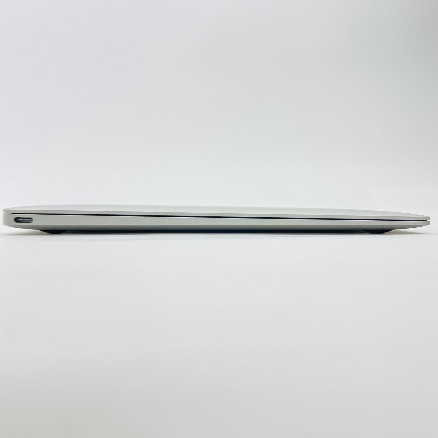 Apple MacBook Early 2015 12インチ coreM 8GB 256GB 【C4151-60】