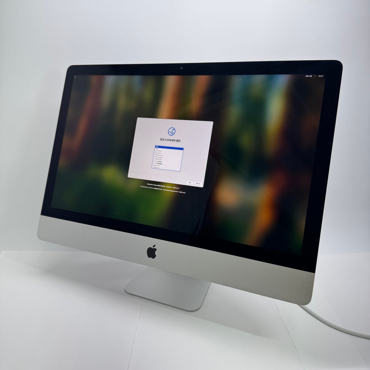 iMac Retina 5K 27インチ 2019 3.7 GHz 6コア  i5 16 GB Radeon Pro 580X 8 GB SSD 512GB 電源コード付属【C8884-180】